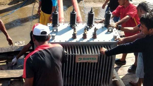 Perjuangan Menerangi Pulau Komodo