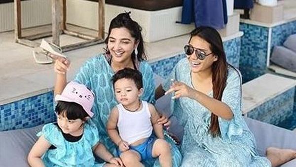 Longok Gaya Keluarga Anang-Ashanty Liburan Bersama