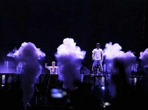 Closer Milik The Chainsmokers dan Halsey Diganjar Penghargaan Diamond