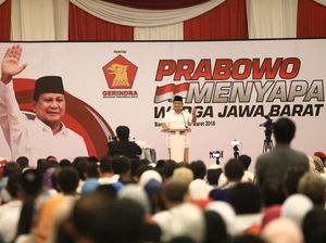 Prabowo Bandingkan Gaji Bupati dengan Ongkos Kampanye Prabowo Bandingkan Gaji Bupati dengan Ongkos Kampanye