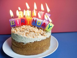 Merayakan Ulang Tahun Lewat Lagu