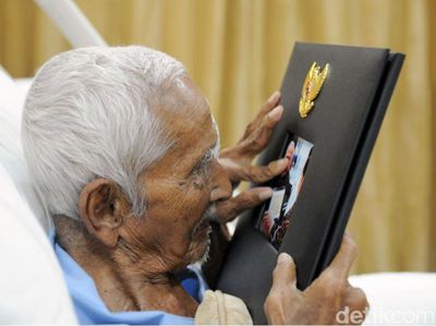 Momen Nyak Sandang Bisa Melihat Lagi yang Bikin Jokowi Senang