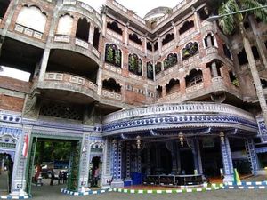 Masjid yang Konon Dibikin Jin di Malang, Masa Sih?