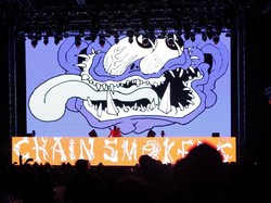 Penggalan Sick Boy dan Dont Let Me Down Awali Aksi The Chainsmokers