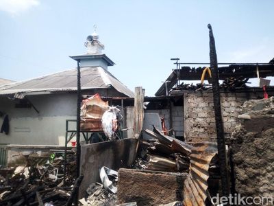 Ini Musala yang Tak Tersentuh Api di Taman Kota