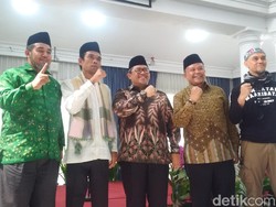 Jamu Makan Ustaz Somad, Aher Bicara Keberhasilannya Pimpin Jabar
