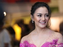 Ririn Ekawati Bantah Pakai Happy Five