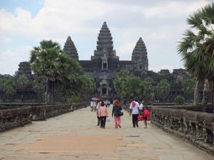 Sebut Angkor Wat Ada di Thailand, Tiktoker Vietnam Didenda Rp 4,6 Juta Sebut Angkor Wat Ada di Thailand, Tiktoker Vietnam Didenda Rp 4,6 Juta
