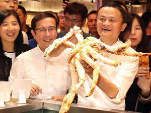 Ini Sosok Sederhana Miliarder Jack Ma, Suka Makan Mie Instan hingga Seafood