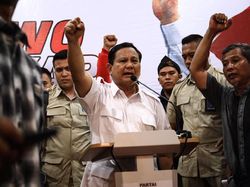 Cerita Kedekatan Prabowo dengan Gatot-Anies