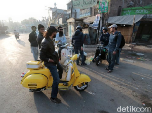 Romantisme Vespa Antik di Pakistan