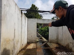Penampakan Talang Penyebab Air Terjun Dadakan di Sukabumi