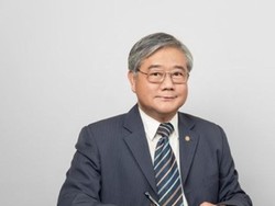 Anggota Dewan Victoria Minta Maaf