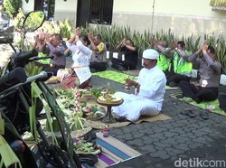 Tumpek Landep, Ritual Unik Ungkapan Syukur Untuk Senjata