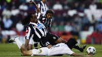Laga final tersebut berlangsung sengit. Namun hingga 90 menit dan periode perpanjangan waktu dilakukan, skor masih bertahan di angka 0-0. (Getty Images)