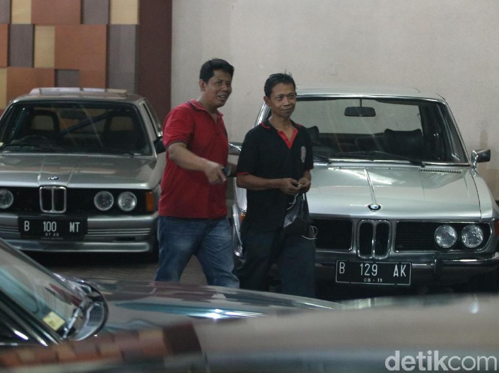 Pemprov DKI Jadi Batasi Mobil Pribadi Usia 10 Tahun ke Atas? Pemprov DKI Jadi Batasi Mobil Pribadi Usia 10 Tahun ke Atas?