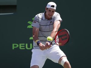 Taklukkan Del Potro, Isner ke Final Taklukkan Del Potro, Isner ke Final
