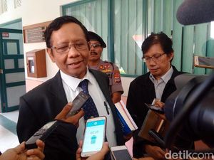 OSO Konsultasi Aturan Tambahan Pimpinan DPD ke Mahfud MD