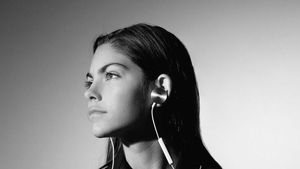 Remaja Cantik 17 Tahun Ini Akan Jadi Orang Pertama yang Mendarat di Mars