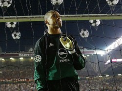 Dida tercatat sebagai pemain Milan pada 2000-2010. Kiper legendaris Brasil itu memenangi scudetto, Coppa Italia, dan dua gelar Liga Champions bersama Milan. Foto: Getty Images