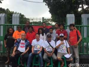 Aliando Minta Dilibatkan dalam Pengkajian Aturan Taksi Online Aliando Minta Dilibatkan dalam Pengkajian Aturan Taksi Online