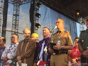 Hadiri Paskah GBI Glow di Monas, Anies Bicara Soal Persatuan Hadiri Paskah GBI Glow di Monas, Anies Bicara Soal Persatuan