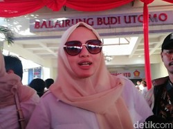 Sekali Lagi, Yulia Mochamad Tegaskan Bukan Istri Ketiga Opick