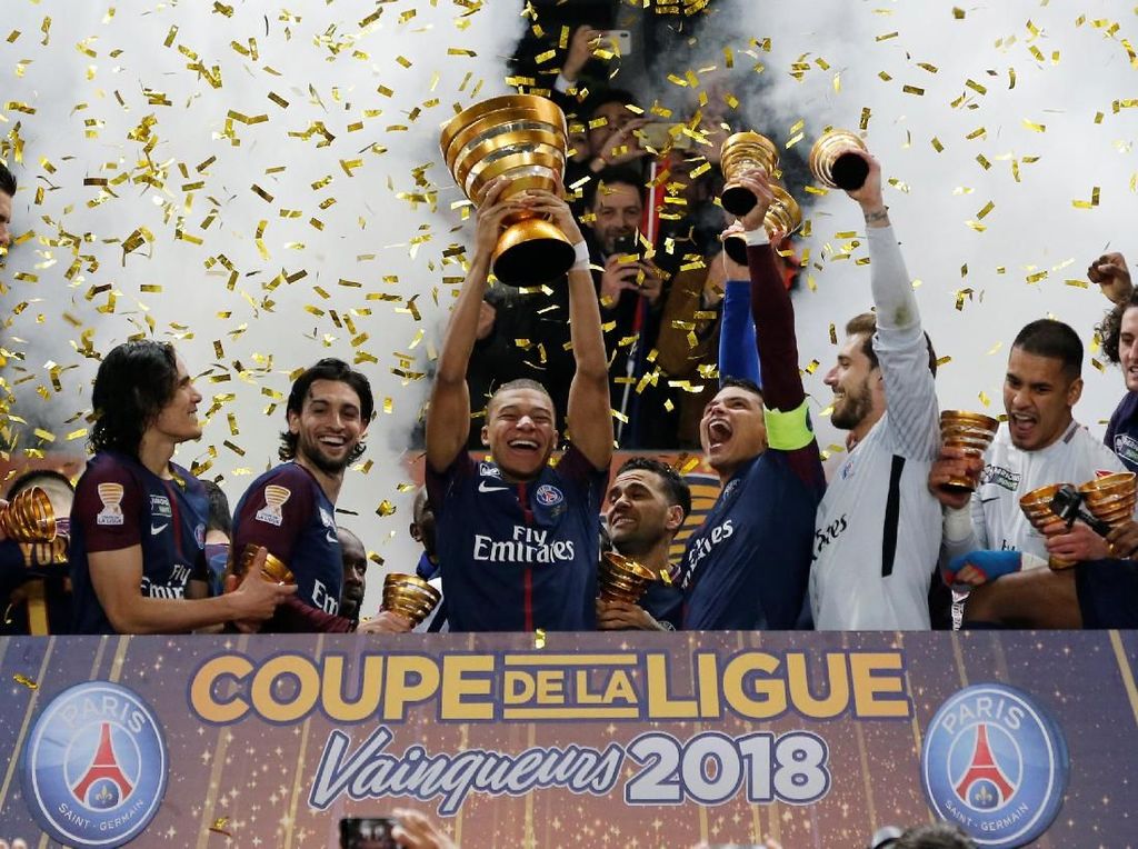 PSG Lolos dari Hukuman UEFA terkait Financial Fair Play PSG Lolos dari Hukuman UEFA terkait Financial Fair Play