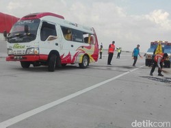 Minibus Tabrak Pembatas di Tol Ngawi-Wilangan, Tujuh Orang Luka
