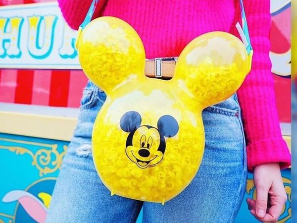 Lucunya! Ini 13 Mickey Mouse Dalam Bentuk Makanan yang Ada di Disneyland