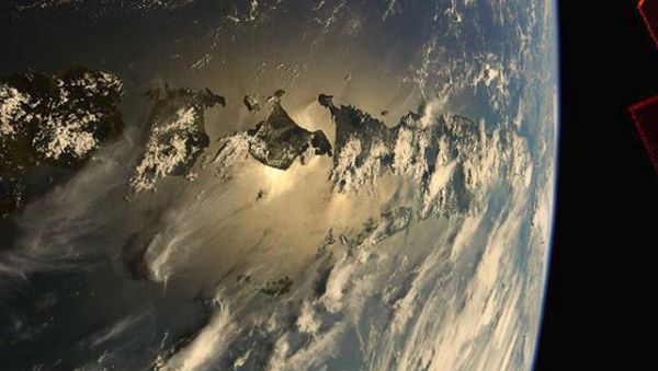 Melihat Bali dan Lombok dari Luar Angkasa Sebelum Gempa