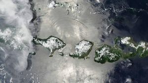 Menakjubkan! Indonesia yang Terpotret dari Antariksa