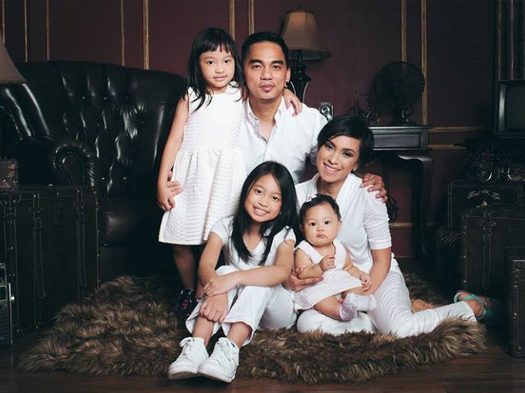 Urusan Didik Anak, Enda Ungu Berusaha Kompak dengan Istri Urusan Didik Anak, Enda Ungu Berusaha Kompak dengan Istri