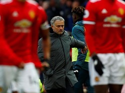 MU Tertinggal Jauh dari City, Mourinho Indikasikan Akan Rombak Skuat