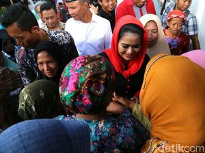 Pesona Puti Guntur Jadi Magnet Bagi Ibu-ibu