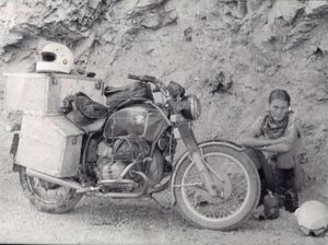 Wanita Pertama yang Menjelajah Dunia Hanya dengan Peta Wanita Pertama yang Menjelajah Dunia Hanya dengan Peta