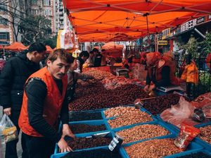 Yuk, Intip Keseruan Belanja dan Jajan Enak Pasar Muslim di Shanghai! Yuk, Intip Keseruan Belanja dan Jajan Enak Pasar Muslim di Shanghai!
