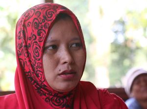 Tanpa Gaji, Nurma Sukarela Mengajar Emak-emak di Pedalaman Aceh Tanpa Gaji, Nurma Sukarela Mengajar Emak-emak di Pedalaman Aceh