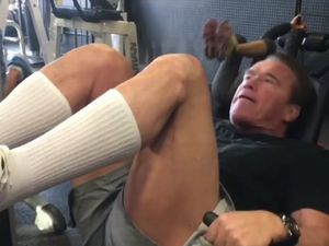 Sebelum Operasi Jantung, Arnold Schwarzenegger Masih Aktif Olahraga Sebelum Operasi Jantung, Arnold Schwarzenegger Masih Aktif Olahraga