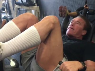 Sebelum Operasi Jantung, Arnold Schwarzenegger Masih Aktif Olahraga