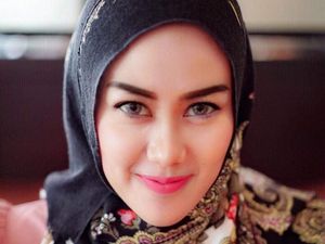 Berhijab, Peserta Sunsilk Hijab Hunt Ini Dapat Perlakuan Spesial di Paris Berhijab, Peserta Sunsilk Hijab Hunt Ini Dapat Perlakuan Spesial di Paris