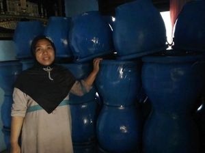 Dari Bak Sampah, Saidah Mampu Gaji Karyawan Rp 6 Juta/Bulan Dari Bak Sampah, Saidah Mampu Gaji Karyawan Rp 6 Juta/Bulan