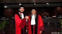 Duet Anwar Usman dan Aswanto Pimpin MK