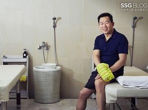 Pria Ini Hasilkan Rp 412 Juta Hanya dengan Menggosok Tubuh Orang Pria Ini Hasilkan Rp 412 Juta Hanya dengan Menggosok Tubuh Orang