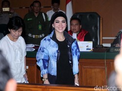 Potret Kesaksian Syahrini di Sidang Kasus First Travel