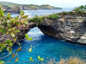 Spot Wajib yang Harus Dikunjungi di Nusa Penida
