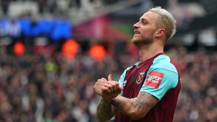 Striker West Ham United Marko Arnautovic menepikan rumor transfernya. (Foto: Hannah McKay/Reuters) Striker West Ham United Marko Arnautovic menepikan rumor transfernya. (Foto: Hannah McKay/Reuters)