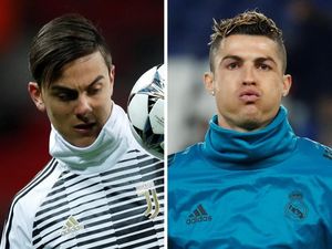 Adu Aksi Dybala vs Ronaldo