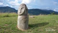 Foto: Keajaiban Patung Lore Lindu di Sulawesi Tengah