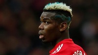 Paul Pogba juga cukup tampil apik di lini tengah Manchester United musim ini. Ia mengantar Setan Merah menjadi runner up Liga Inggris dan melaju ke final Piala FA. (Foto: Andrew Yates/Reuters)
